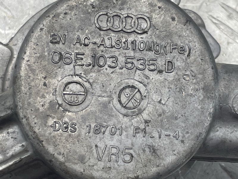 Корпус топливного насоса 06E103535D Audi Q7 Audi A4, Audi A5, Audi A6, Audi A7, Audi A8, Audi Q7, Audi S4, Audi S5, Audi S6, Audi S8