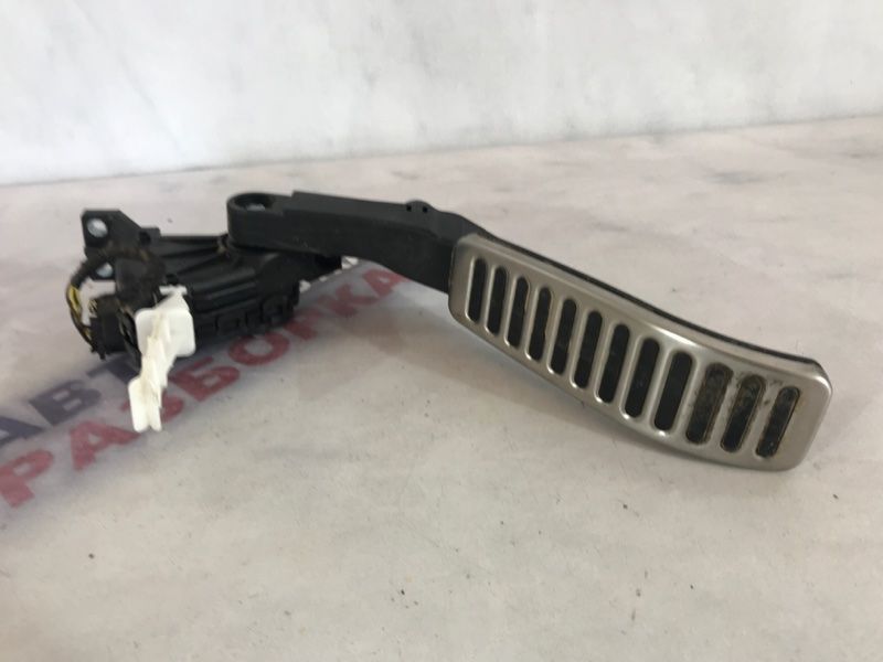 Педаль газа 7L0723507D Volkswagen Touareg