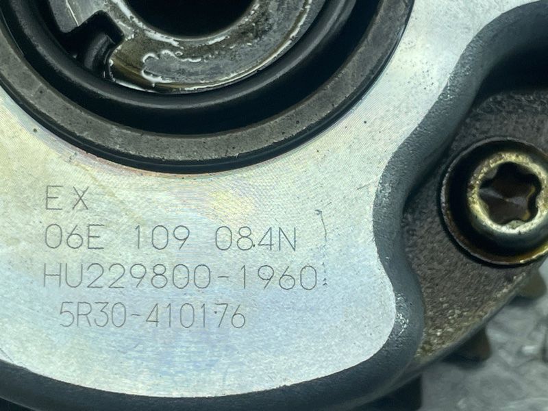 Регулятор фаз газораспределения на выпуске 06E109084N Audi Q7 Audi A6, Audi A7, Audi A8, Audi Q7, Audi RS7, Audi S6, Audi S7, Audi S8