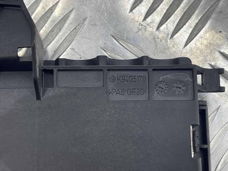 Блок распределительный 4G0937517 Audi A6