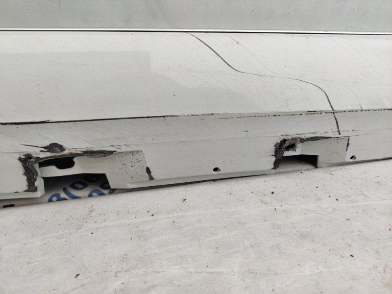 Поріг 4H4853855B Audi A8