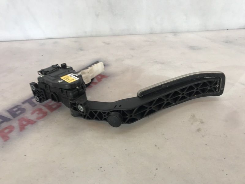 Педаль газа 7L0723507D Volkswagen Touareg
