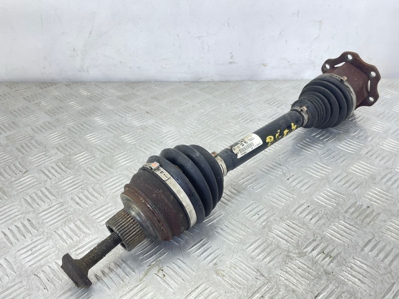 Полуось 4G0407271E Audi A8