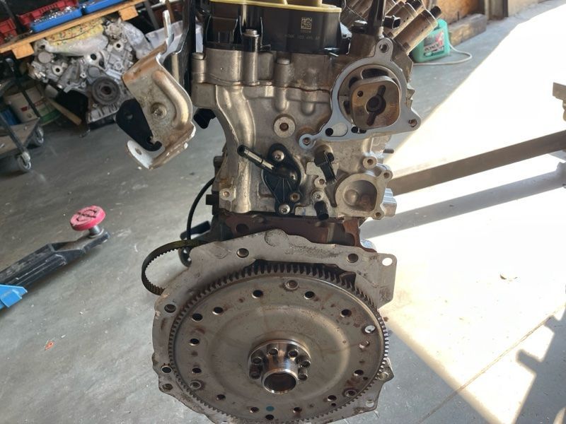 Двигатель 06L100033P Audi A6