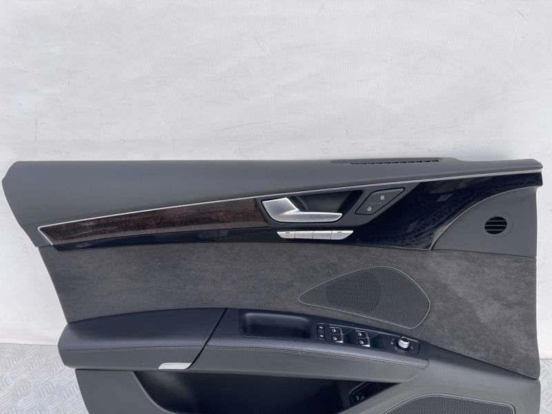 Обшивка дверей Audi A8