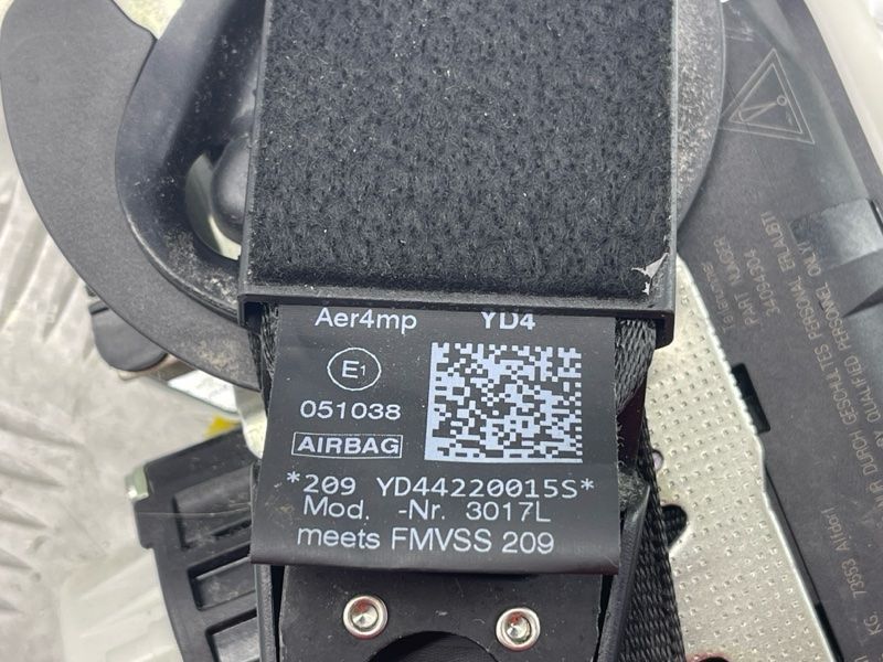Ремінь безпеки 4G8857705HV04 Audi A6