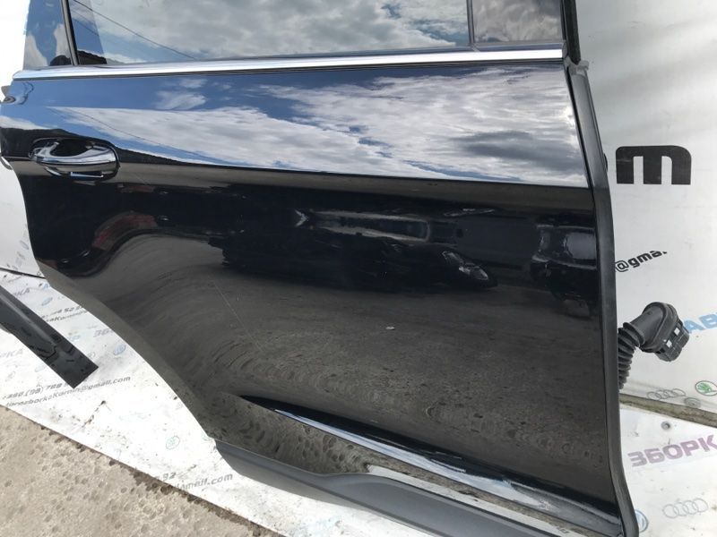 Дверь KT4Z5824630B Ford Edge
