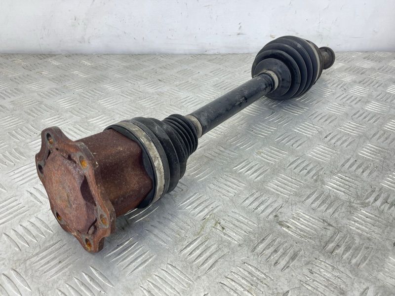 Полуось 4G0407271E Audi A8
