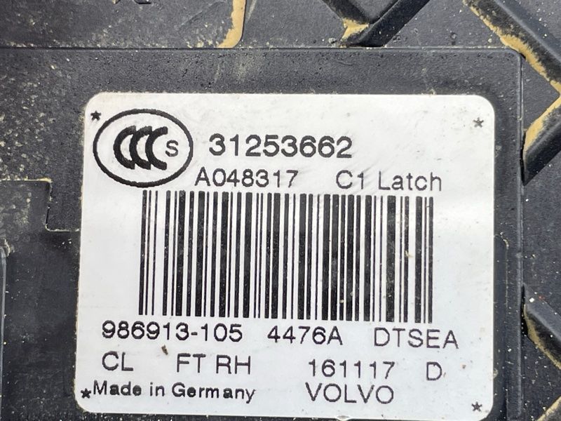 Замок дверей Volvo XC60