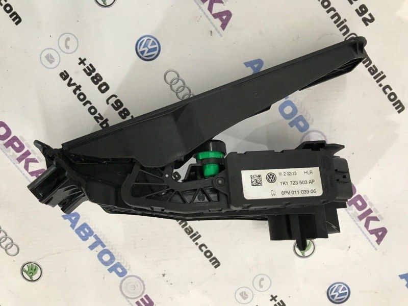 Педаль газу (акселератора) 1K1723503AP Volkswagen CC