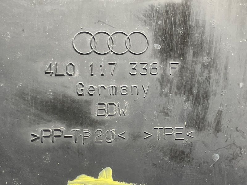 Повітропровід 4L0117336F Audi Q7