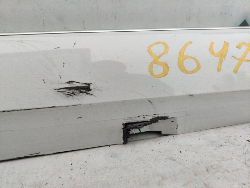 Поріг 4H4853855B Audi A8