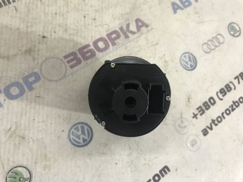 Перемикач світла фар 3C8941431D Volkswagen Passat