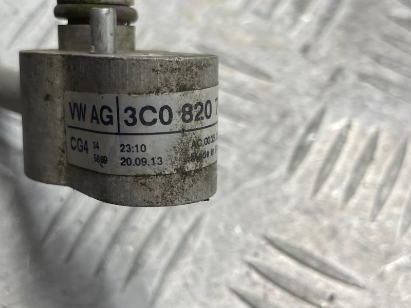 Трубка кондиціонера 3C0820741AM Volkswagen CC