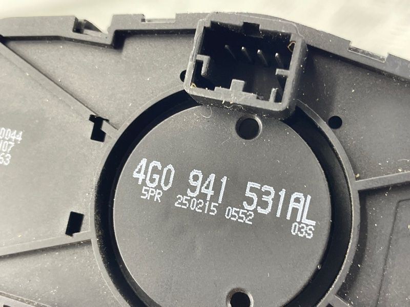 Переключатель света фар 4G0941531AL Audi A7