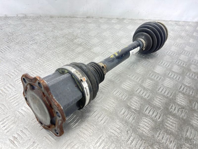 Полуось 4M0407271D Audi Q7
