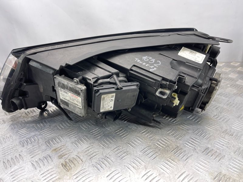 Фара Ксенон 7P0941752 Volkswagen Touareg