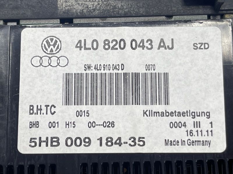 Панель керування клімат-контролем 4L0820043AJSZD Audi Q7
