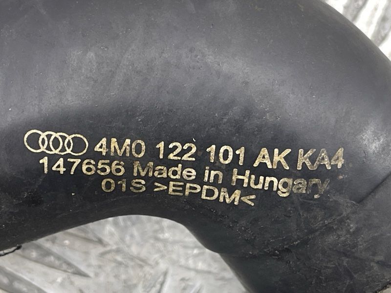 Шланг ОР зі швидкороз'ємною муфтою 4M0122101AK Audi Q7