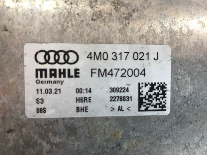 Теплообмінник 4M0317021J Audi Q7