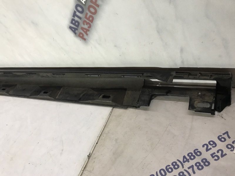 Порог 4G8853859E Audi S7