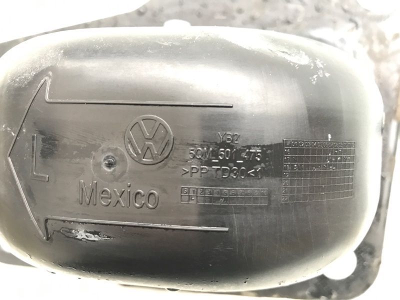 Важіль задньої підвіски поздовжній 5QF505223C Volkswagen Tiguan