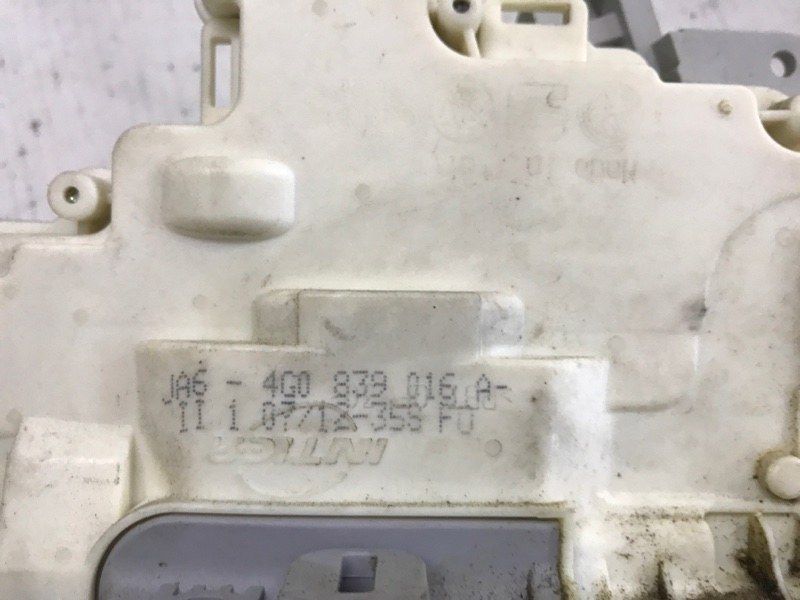 Замок двери 4G0839016A Audi A6