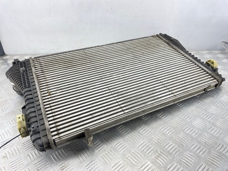 Радіатор інтеркулера 3C0145805AN Volkswagen CC