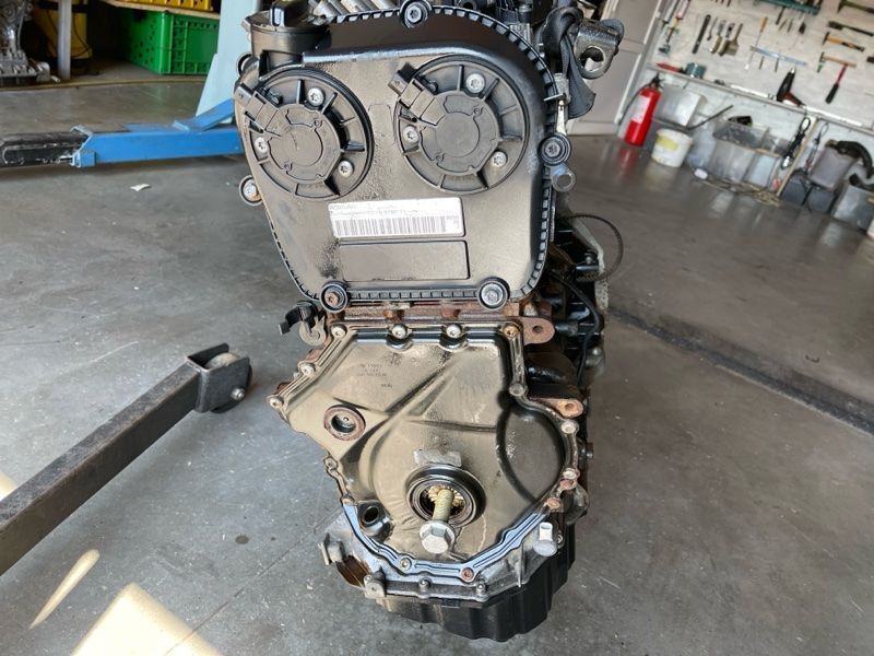 Двигатель 06L100033P Audi A6