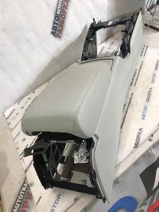 Консоль центральная, подлокотник и подстаканники 4G0863244B Audi A6