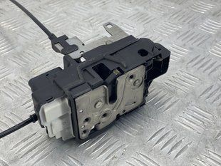 Замок задніх дверей 31349902 Volvo XC90