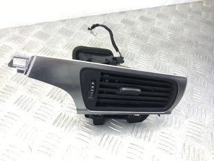 Дефлектор повітропроводу 4G1820901B6PS Audi A6