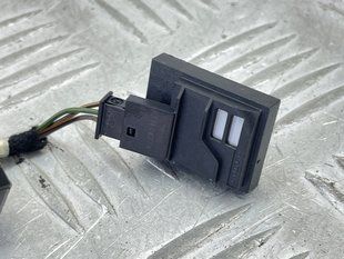 Датчик вологості 31404274 Polestar 2