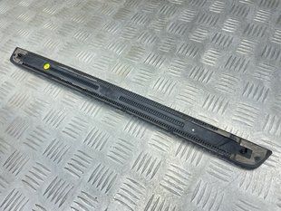 Накладка порога 8W0853374G9B9 Audi A4 Allroad