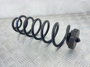 Пружина 8R0511115BP Audi Q5