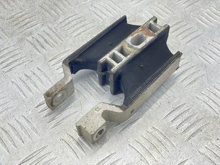 Опора двигуна ліва 31330594 Volvo XC90 Volvo S60, Volvo S90, Volvo V60, Volvo V60 Cross Country, Volvo V90, Volvo V90 Cross Country, Volvo XC60, Volvo XC90