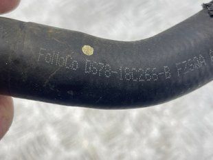 Патрубок DS7818C266B Ford Fusion