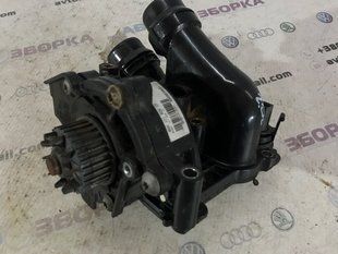 Помпа водяная 06H121026CF Volkswagen CC