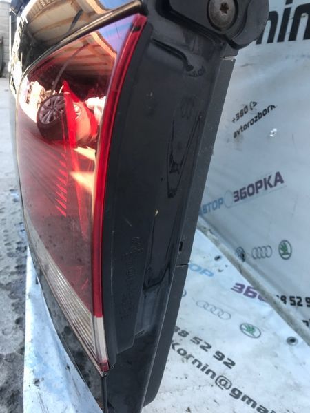 Стоп / Фонарь внутренний 7L6945094T Volkswagen Touareg