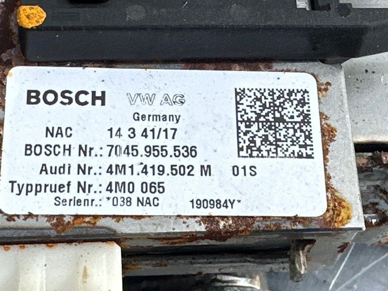 Рулевая колонка Audi Q7