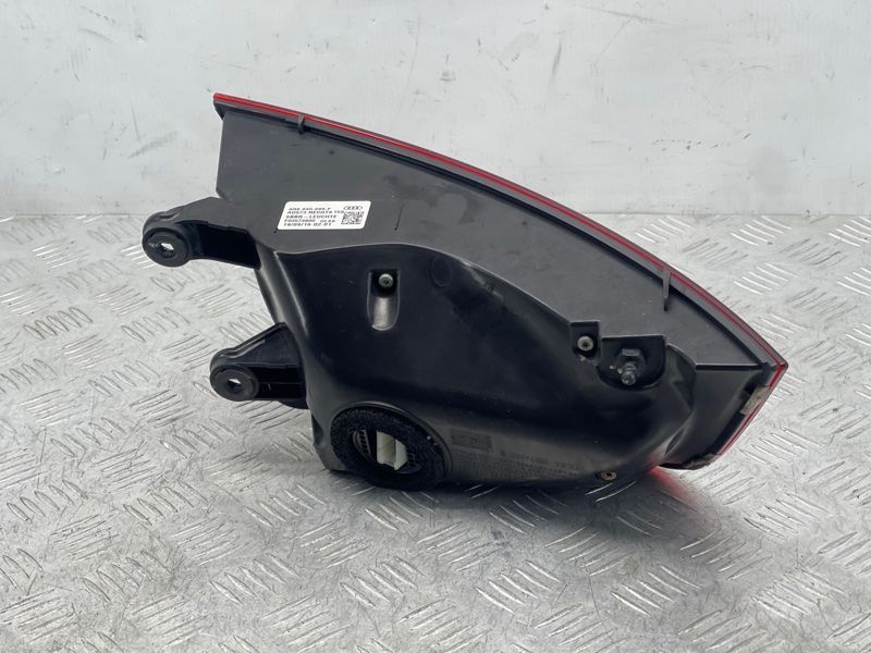Стоп / Фонарь LED внешний 4G8945096F Audi A7