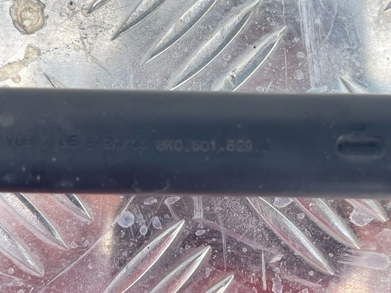 Рычаг задней подвески нижний левый/правый 8K0501529L Audi A6 Audi A4, Audi A4 Allroad, Audi A5, Audi A6, Audi A7, Audi A8, Audi Q5, Audi RS7, Audi S4, Audi S5, Audi S6, Audi S7, Audi S8, Audi SQ5, Porsche Macan