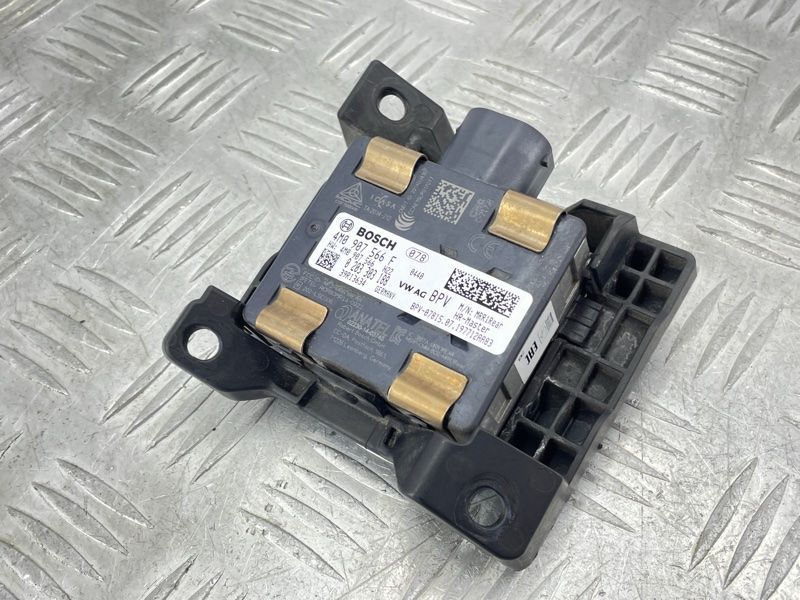 Кронштейн датчика слепых зон 8W0907176 Audi A4