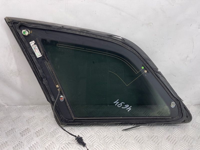 Скло бічне заднє 4M0845298AENVB Audi Q7