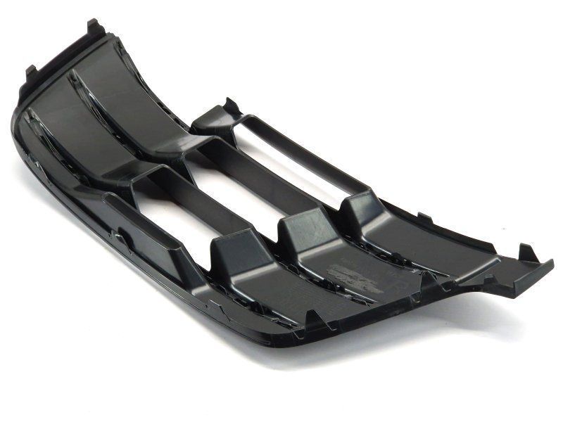 Решітка повітрозабірника бампера s-line 4M0807682DGXE Audi Q7