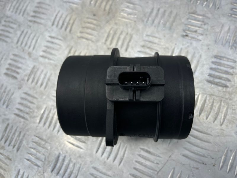 Датчик масового потоку повітря (MAF) 03L906461A Audi A6