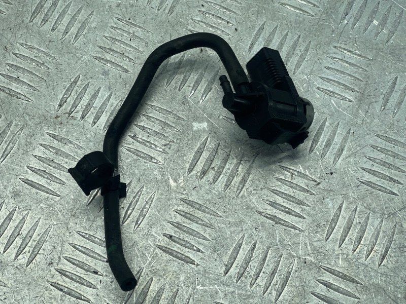 Клапан електромагнітний 1K0906283A Audi A6