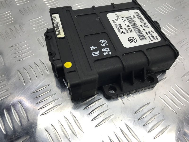 Блок управления АКПП 0C8927750S Audi Q7