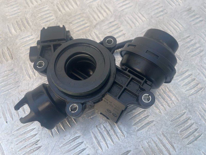 Термопневматический клапан 079121678K Audi S8 Audi A8, Audi RS7, Audi S6, Audi S7, Audi S8