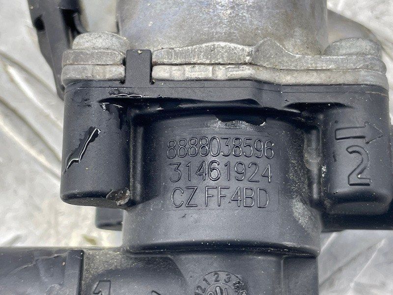 Клапан системи охолодження 31461924 Volvo XC90